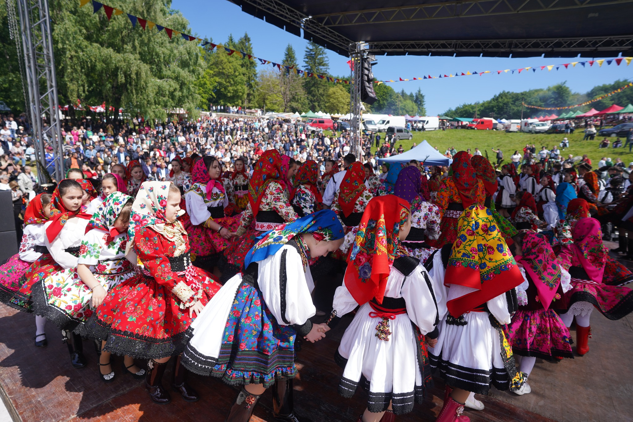 Celebrul festival folcloric oșenesc „Sâmbra Oilor” la cea de-a LXVI – a ediție 